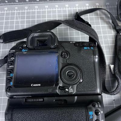 CANNON EOS5 D Camera 