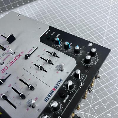 Allen & Heath XONE, 02 Mixing Board 