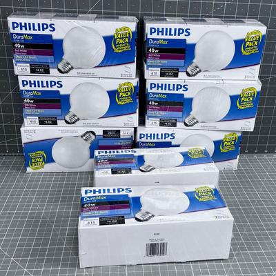 PHILLIPS 40Watt Round Bulbs 8 Packages. 