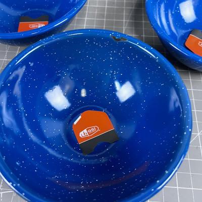 8 GSI Graniteware Bowls 