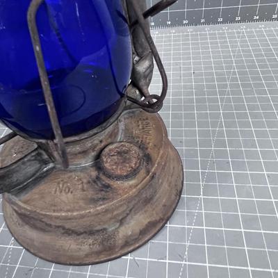 EMBURY No. 1 Lantern Blue Glass
