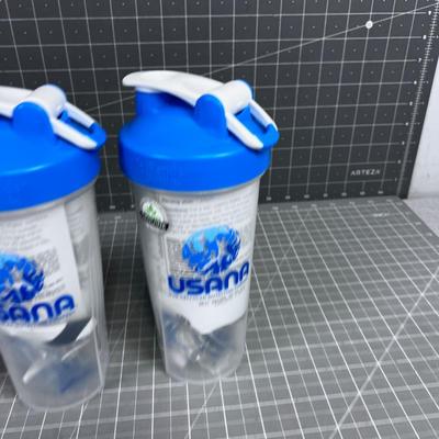 USANA Mixer Storage Drink NEW comes with mix Ball inside. 