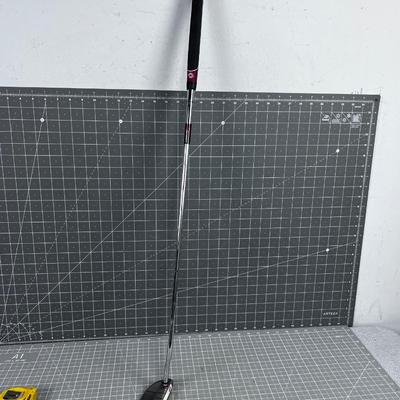 White Hawk XG Odyssey Putter 