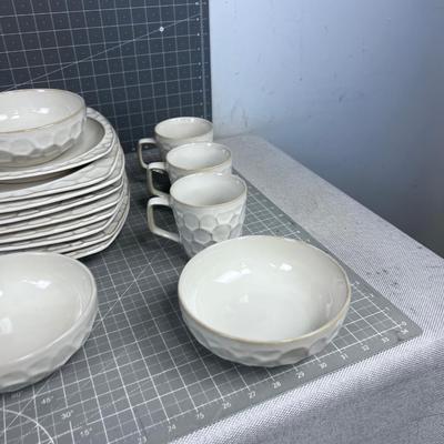 SANGO Continental White Not complete Dinner set