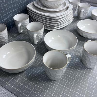 SANGO Continental White Not complete Dinner set