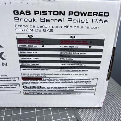 UMAREX 22 Caliber Air Rifle New in the Box