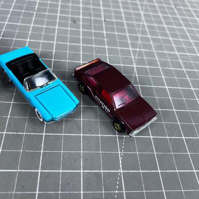 3 Vintage HOT WHEELS Cars 