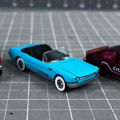 3 Vintage HOT WHEELS Cars 