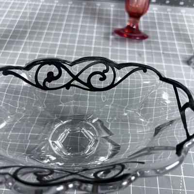 Antique Glass Lot (4) 