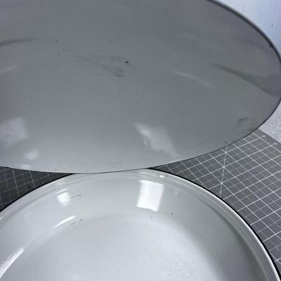 Set of Black & White ,  Enamel 