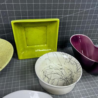 (6) Modern Planters and Pottery WOW!