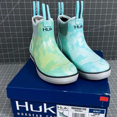 HUK New Boots 