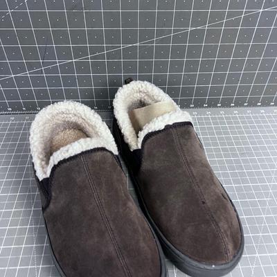 Stoney River NEW Slippers - No  Box. 