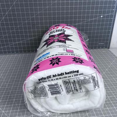 Poly Filled Batting NEW Twin Size 72 x 90" 