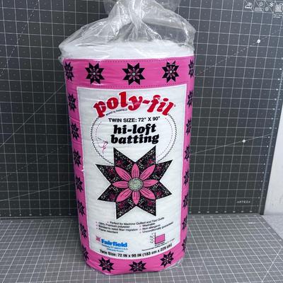 Poly Filled Batting NEW Twin Size 72 x 90" 