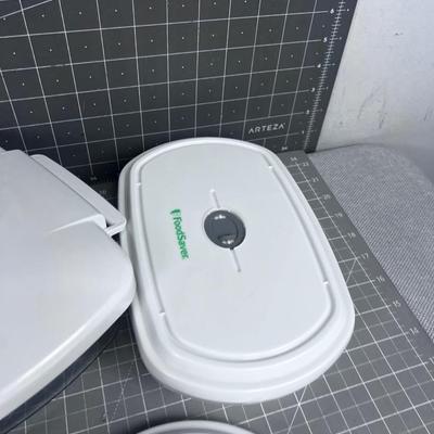 Food Saver Containers and lids