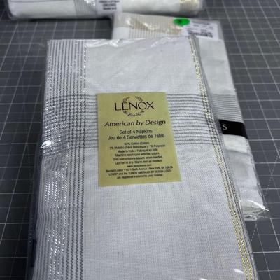 LENOX American by Design Table Cloth & Napkins
