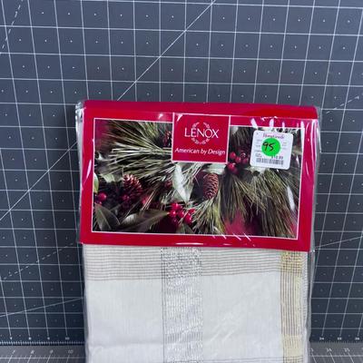 LENOX American by Design Table Cloth & Napkins