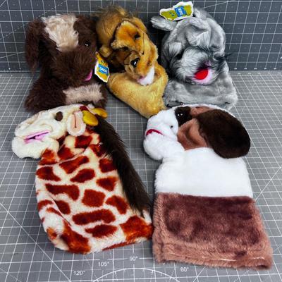 Cute little Hand Puppets by DAKIN 