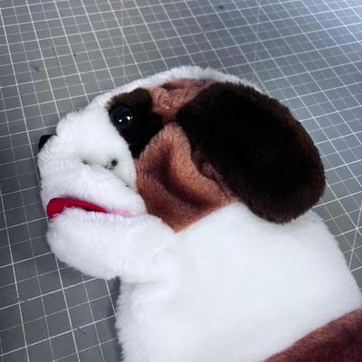 Cute little Hand Puppets by DAKIN 