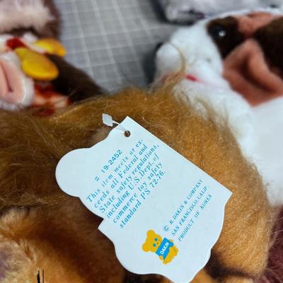 Cute little Hand Puppets by DAKIN 