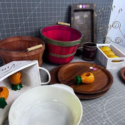 Giant Lot of Baskets,  Wood Vintage Serving, Photo  items
