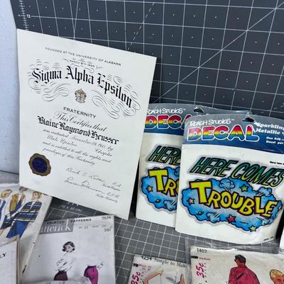 Mixed Lot of Paper & Patterns 