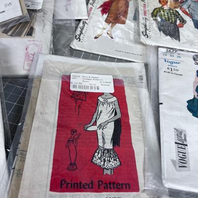 Mixed Lot of Paper & Patterns 