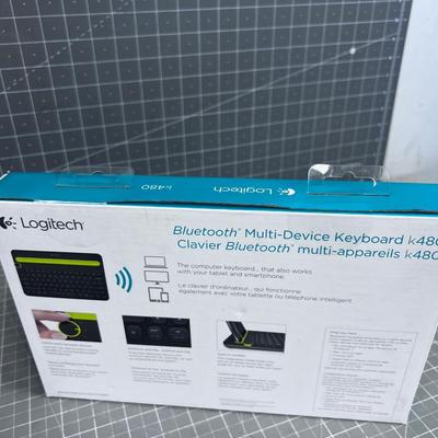 LOGITECH Blue Tooth Keyboard Sealed