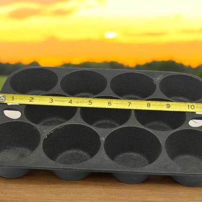 Wagner Ware Cast Iron Muffin Pan