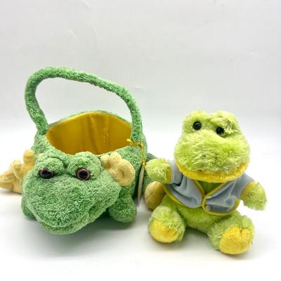 Must Love Frogs Lot