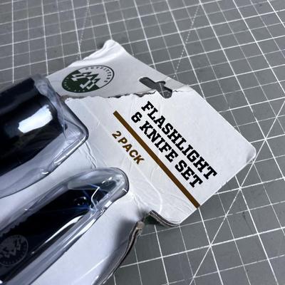Flash Light and Knife Set 