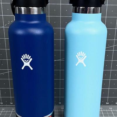 2 Hydro FLASK Water Bottles NEW 