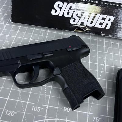 Sig Sauer P-365 Air Gun NEW 