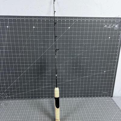 Jaw Jacker Ice Fishing Pole NEW 