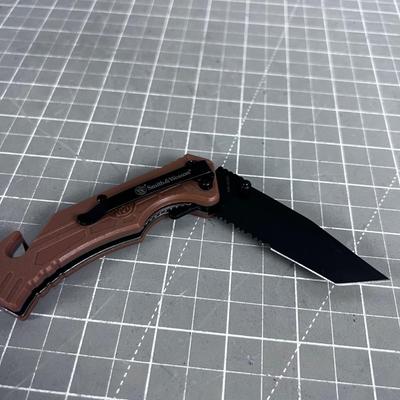 Smith & Wesson FOLDING Knife