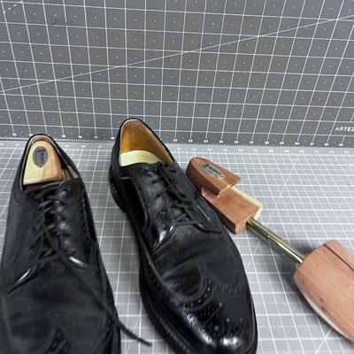 NUSHOE BLACK Classic Wingtips 