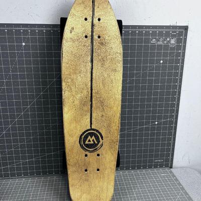 Magneto Skateboard 