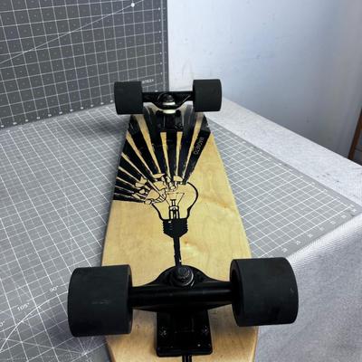 Magneto Skateboard 