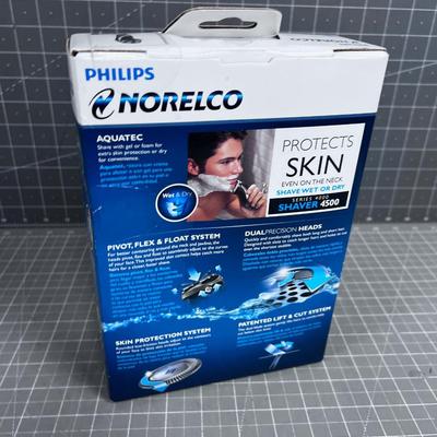 Phillips- Norelco Razor NEW in the Box
