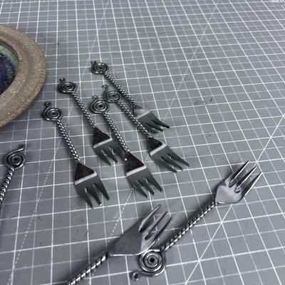 Neat little Forks, Spoons and Knives with Tree of Life Plate 