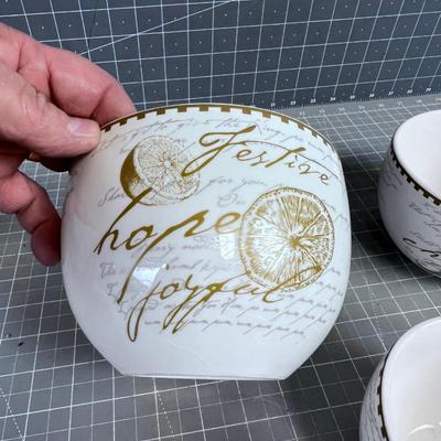 Set of Holiday Nesting Bowls 
