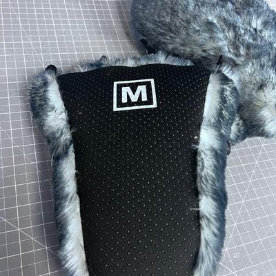 Size Medium Big Foot Slippers NEW 