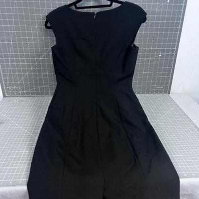Calvin Klein Size 2 Little Black Dress 