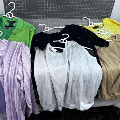 Mixed Lot of Ladies Tops (6) 