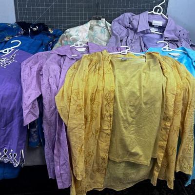 Mixed lot of Mostly Top Sets Matching Tank Underneath (7) 