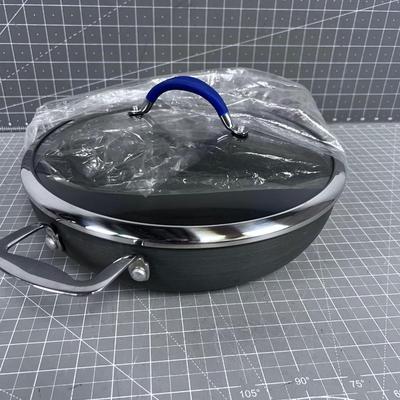 New Cooks Essential Pan with Lid