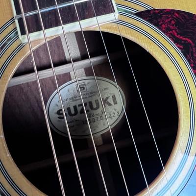 Guitar with Nice Padded Case by Suzuki  SDG-30 NICE!