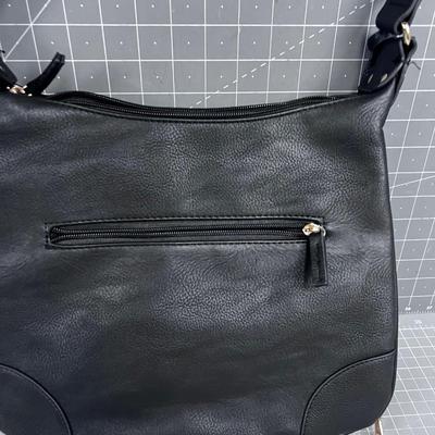 NEW Black Purse By Bull Dog Cases, Conceal Carry PURSE. LEATHER 