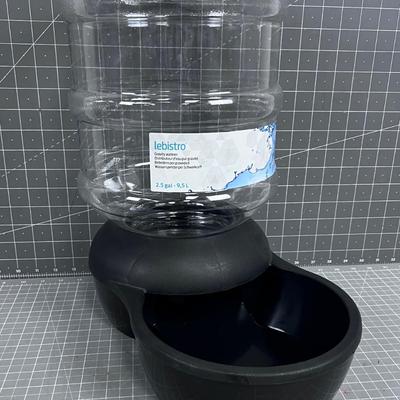 Le Bistro Gravity Water for The Pet